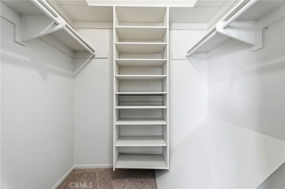 26853 Avenida Terraza Saugus, CA 91350