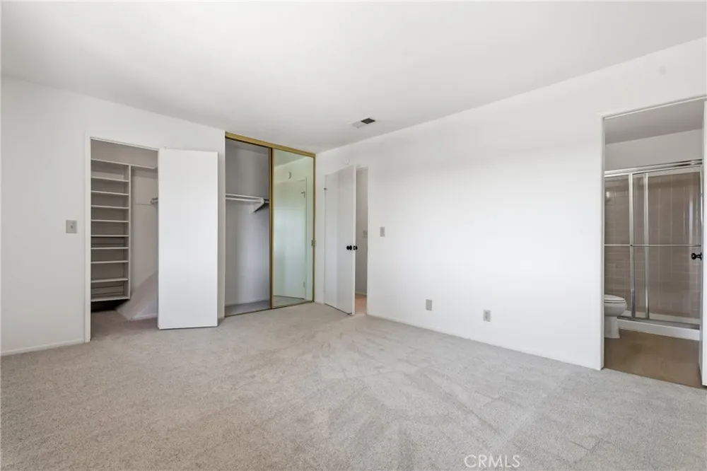 26853 Avenida Terraza Saugus, CA 91350