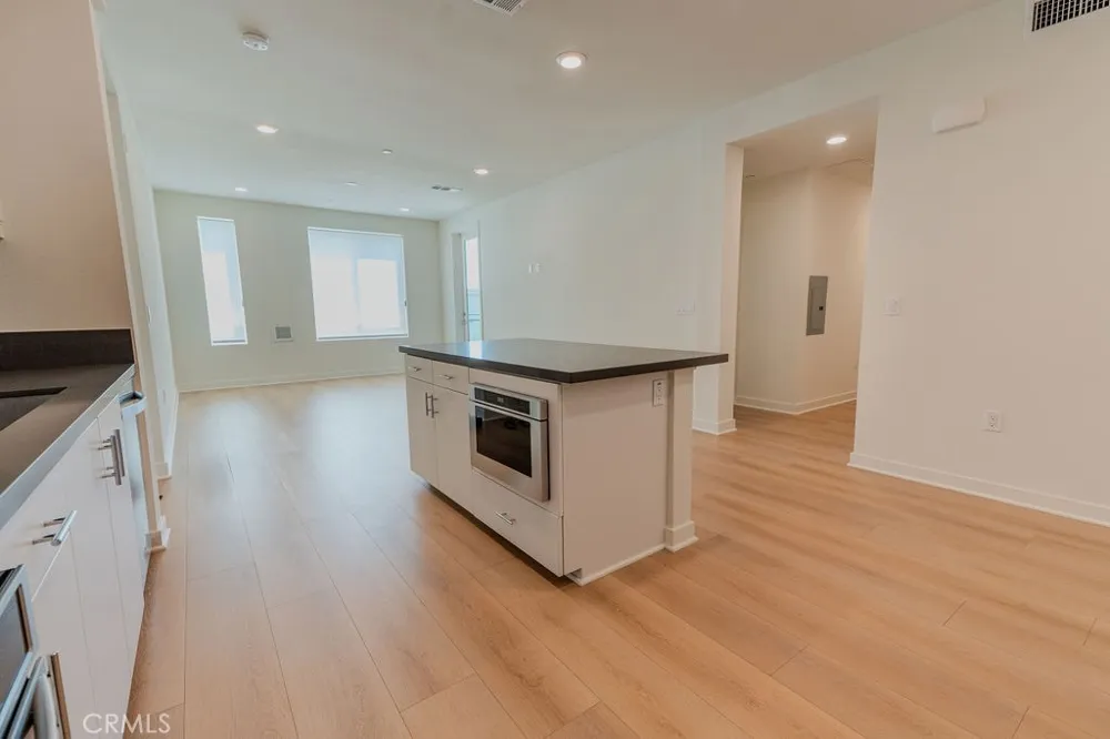 1416 Nolita Irvine, CA 92612