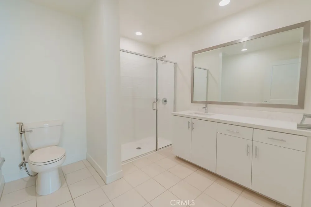 1416 Nolita Irvine, CA 92612