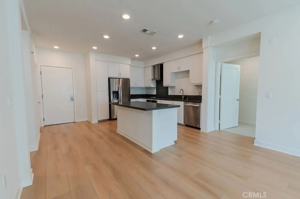 1416 Nolita Irvine, CA 92612