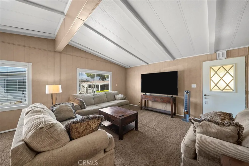 27730 Starlight Lane #67 Castaic, CA 91384