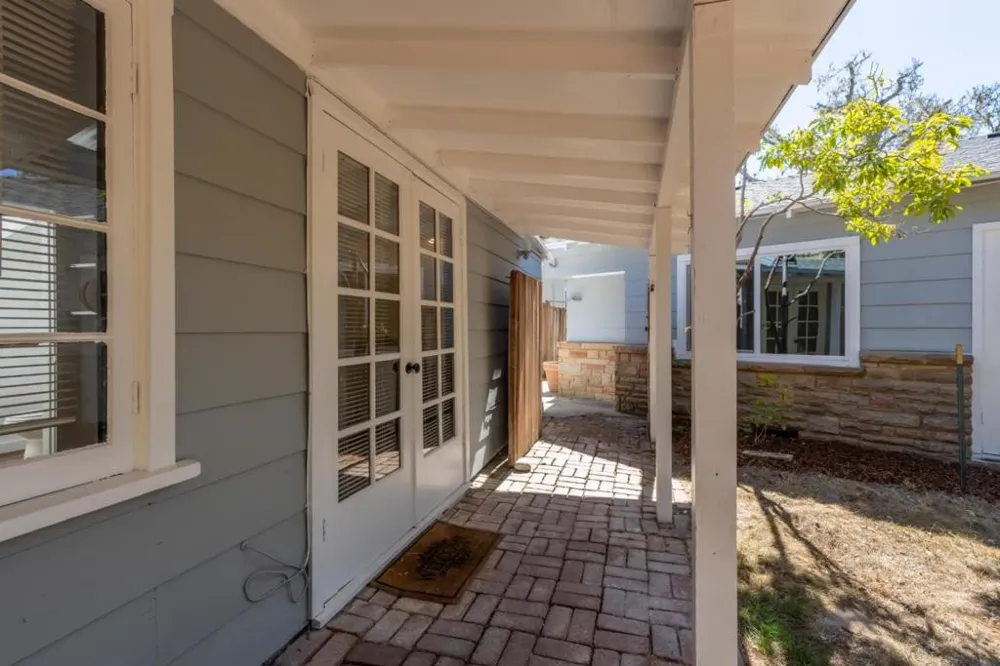 3111 Serra Avenue Carmel, CA 93923