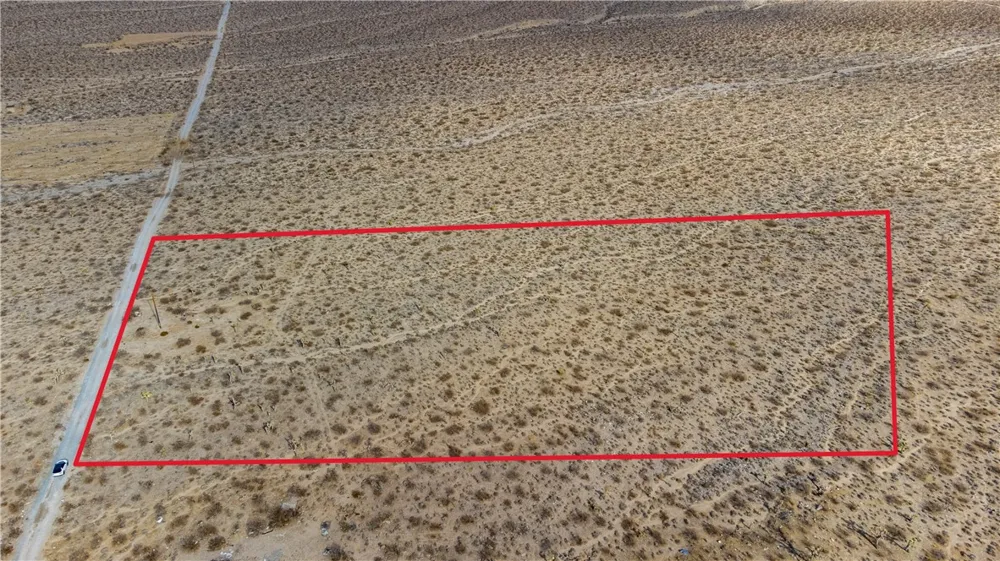 37105 Richard Lucerne Valley, CA 92356