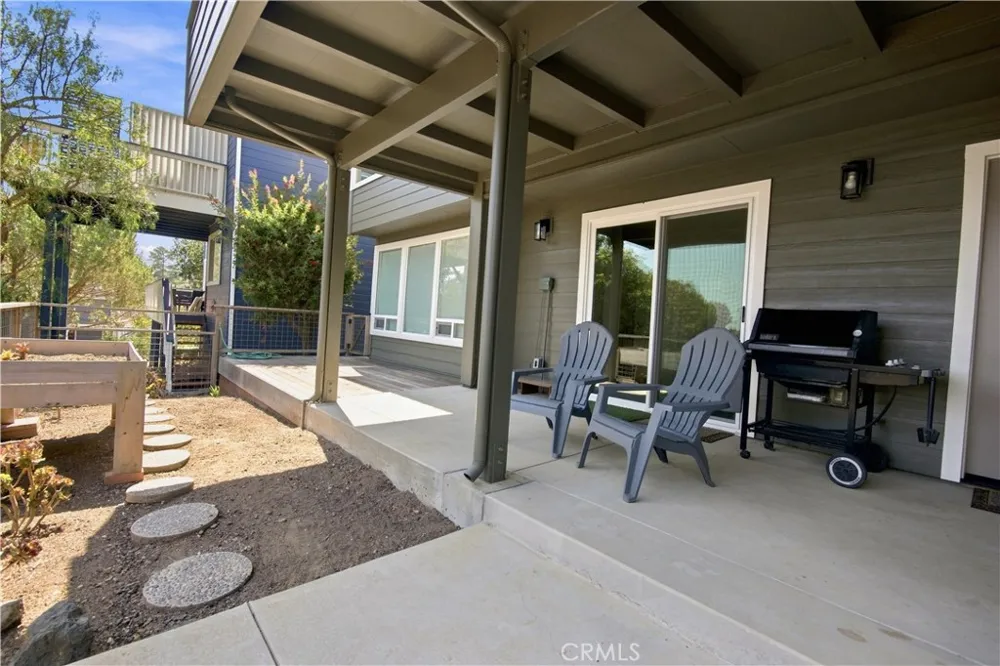 1716 Pineridge Drive Cambria, CA 93428