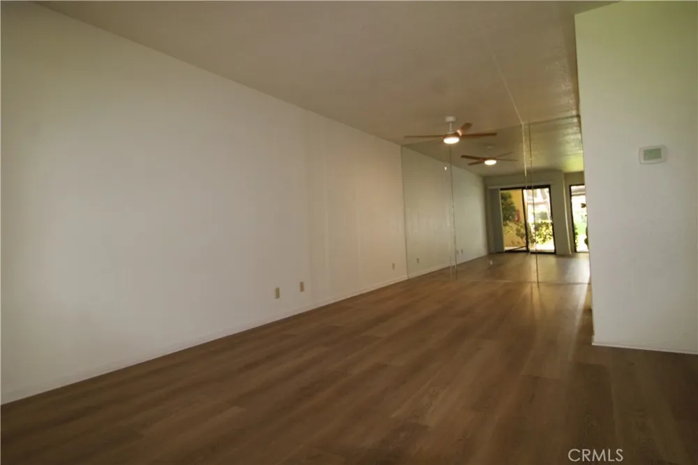 2800 E Los Felices Circle #113 Palm Springs, CA 92262