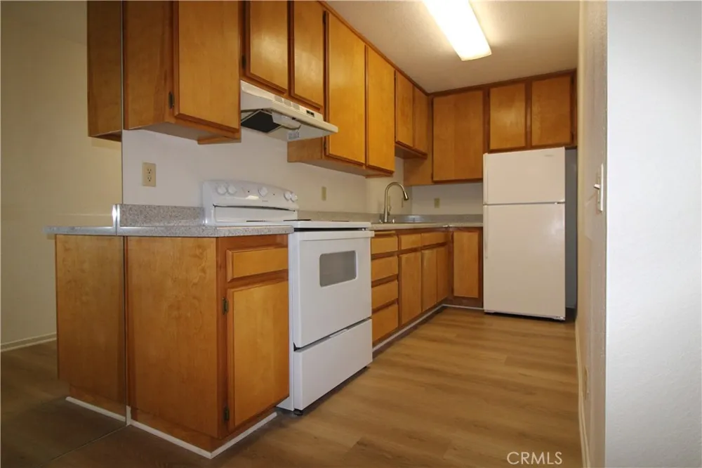 2800 E Los Felices Circle #113 Palm Springs, CA 92262