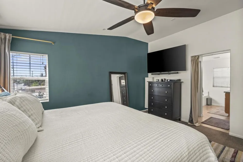 2431 Vernon Ranch Way Lemon Grove, CA 91945