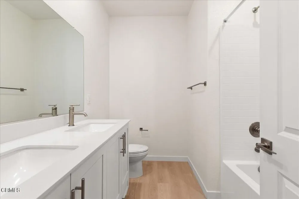 23744 Orange Blossom Drive Santa Clarita, CA 