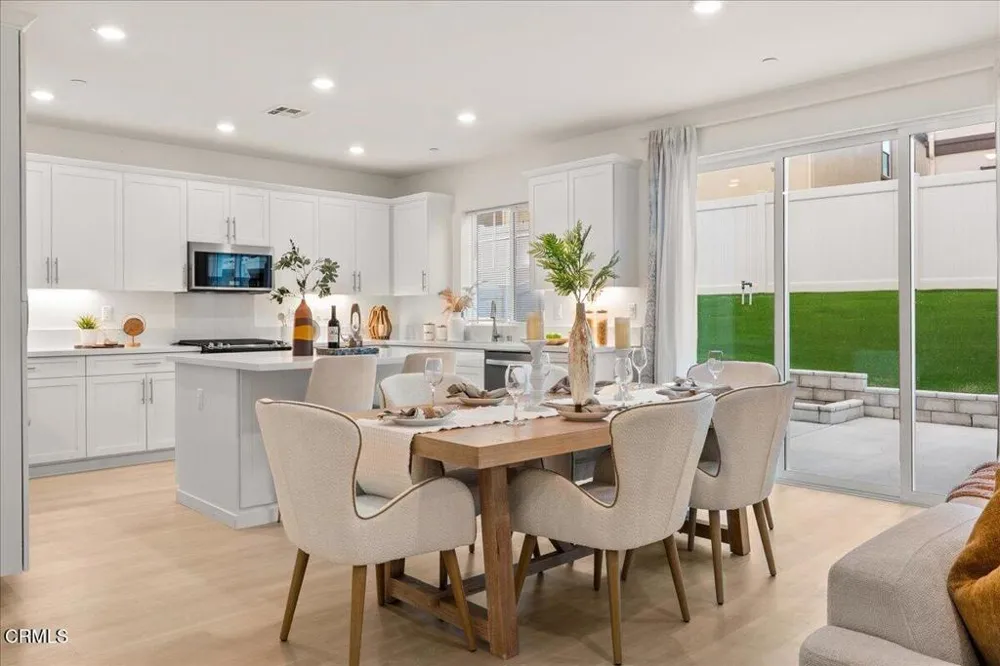 23744 Orange Blossom Drive Santa Clarita, CA 