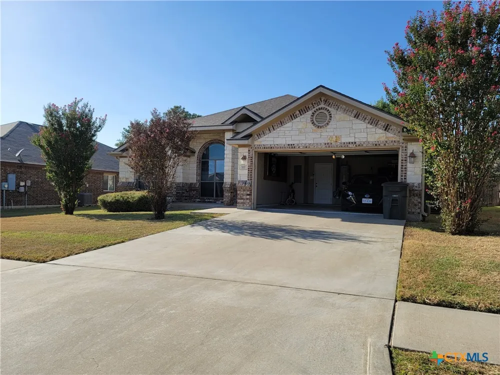 707 Brooklyn Kay Drive Killeen, TX 76542