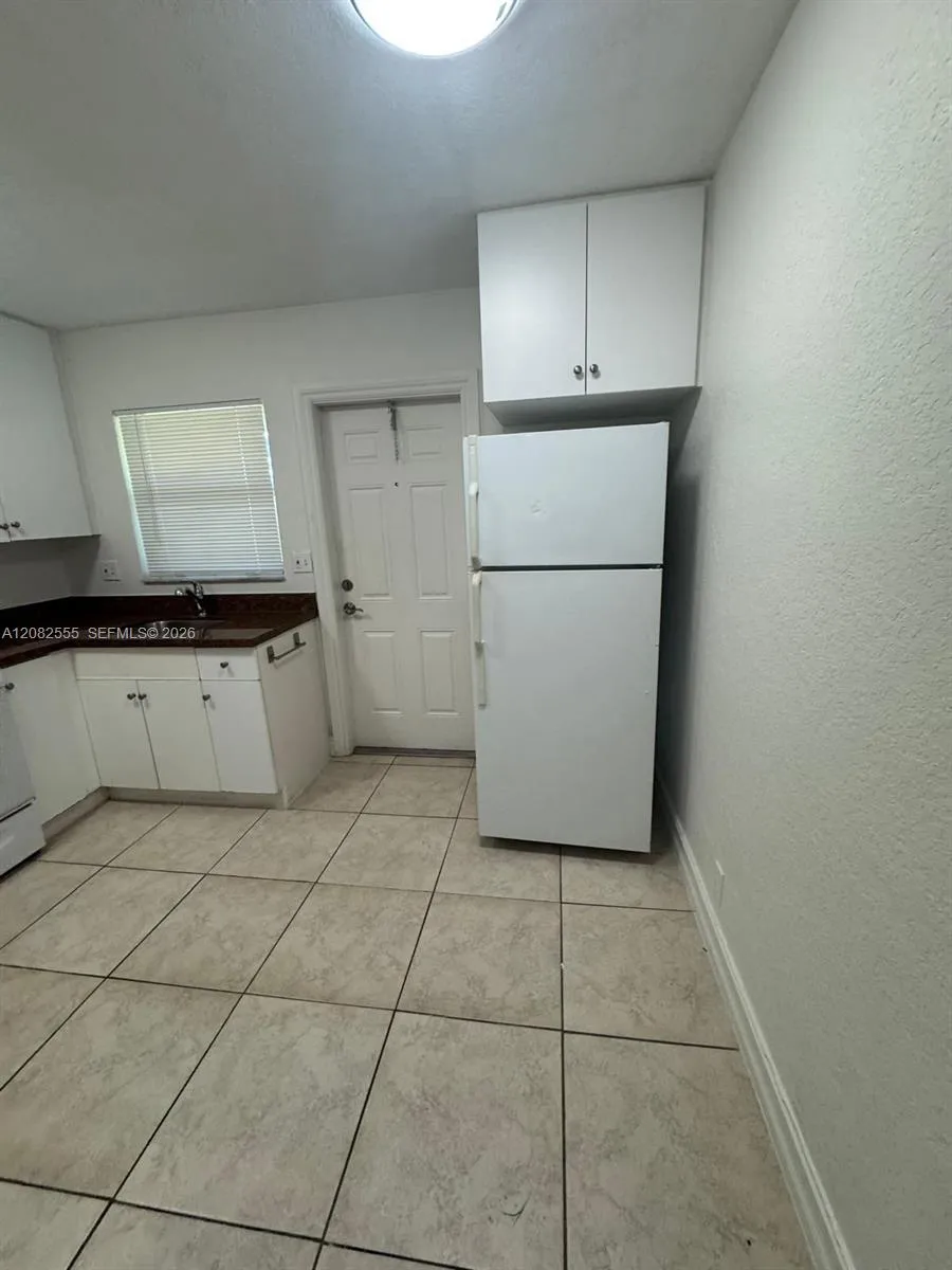 3260 NE 19th Ave #15 Oakland Park, FL 33306