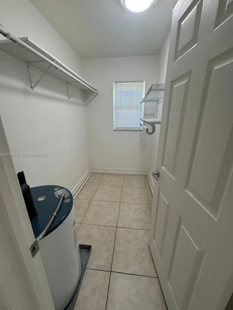 3260 NE 19th Ave #15 Oakland Park, FL 33306