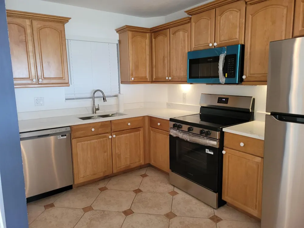 328 OCEAN BOULEVARD #607 Pompano Beach, FL 33062