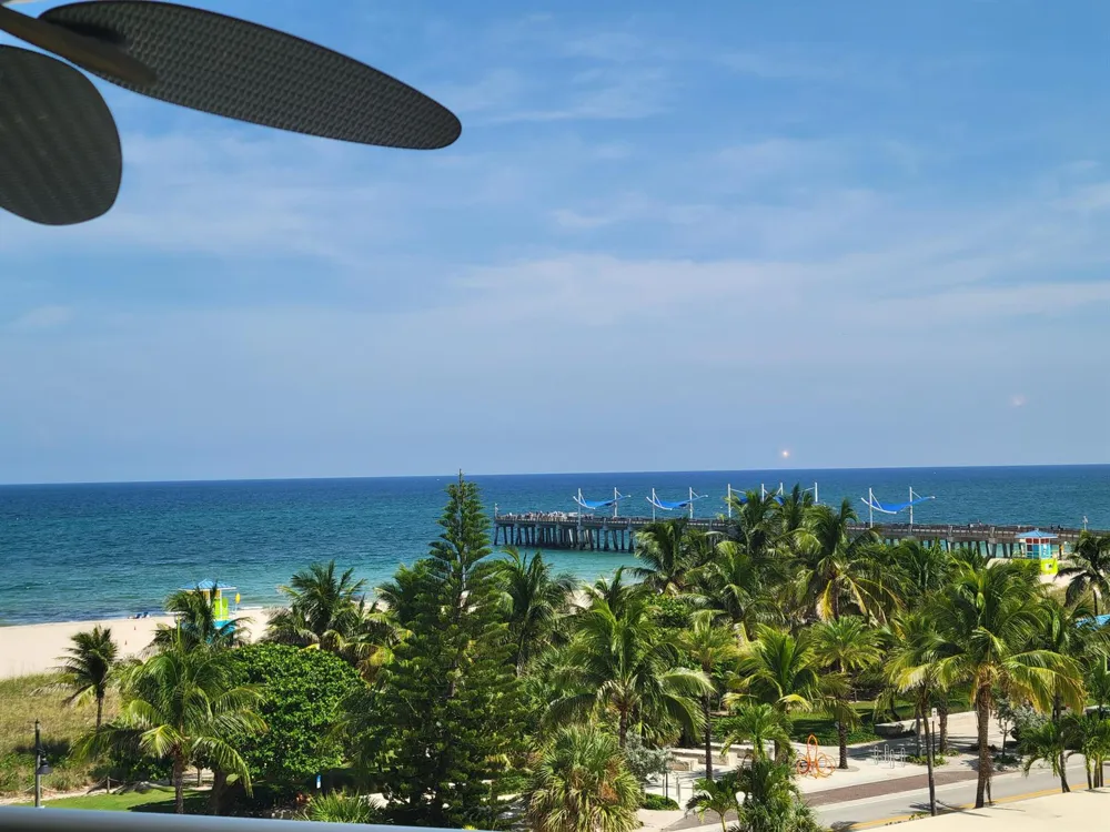 328 OCEAN BOULEVARD #607 Pompano Beach, FL 33062