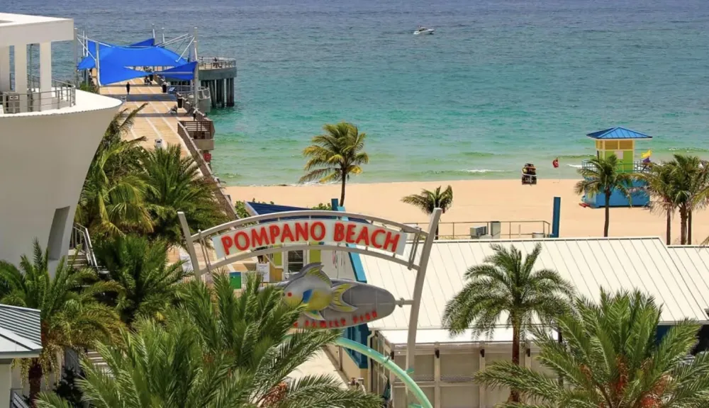 328 OCEAN BOULEVARD #607 Pompano Beach, FL 33062