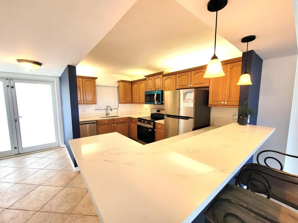 328 OCEAN BOULEVARD #607 Pompano Beach, FL 33062