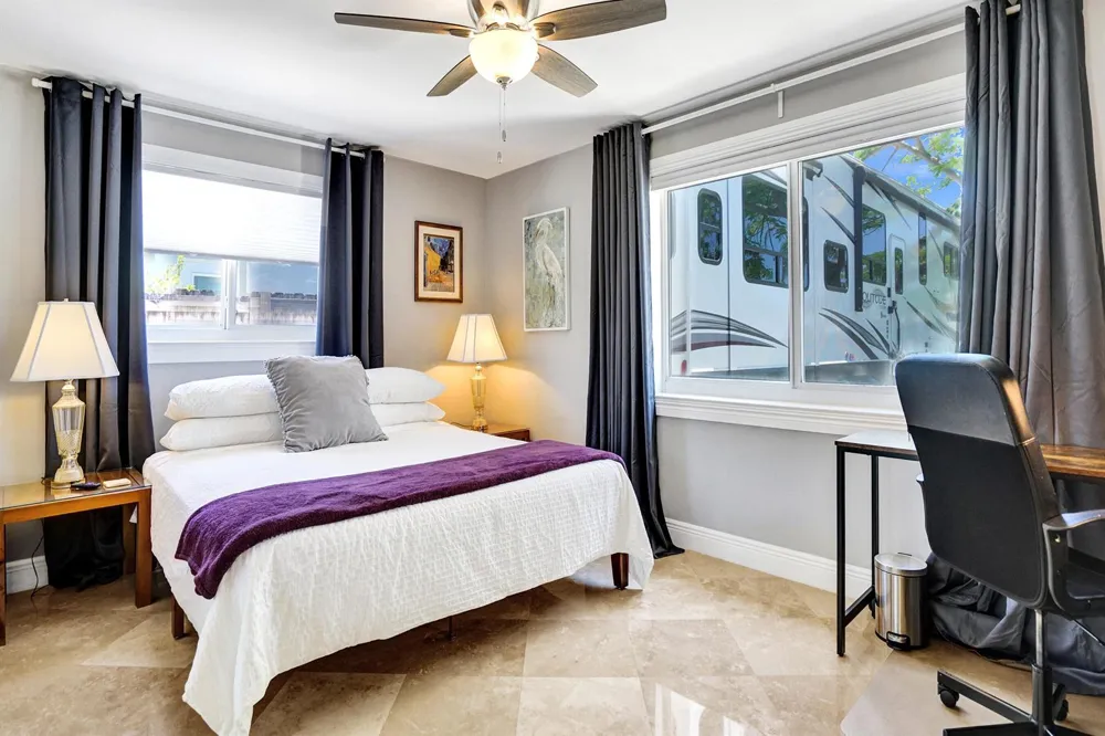 1041 SW 32ND STREET Fort Lauderdale, FL 33315