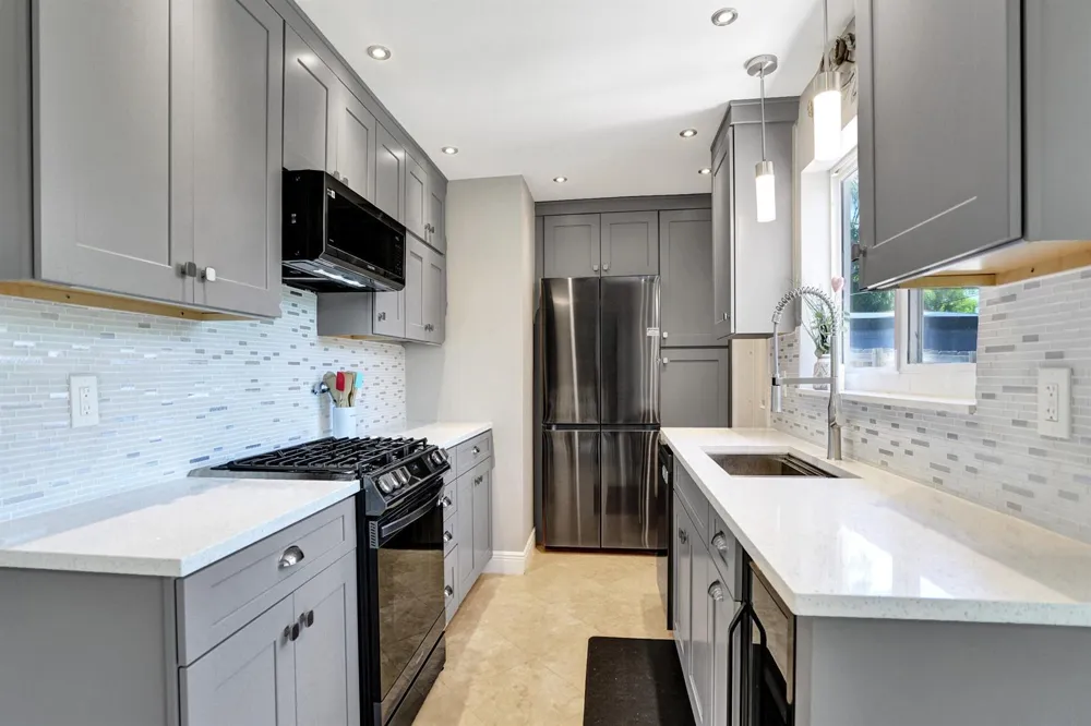 1041 SW 32ND STREET Fort Lauderdale, FL 33315