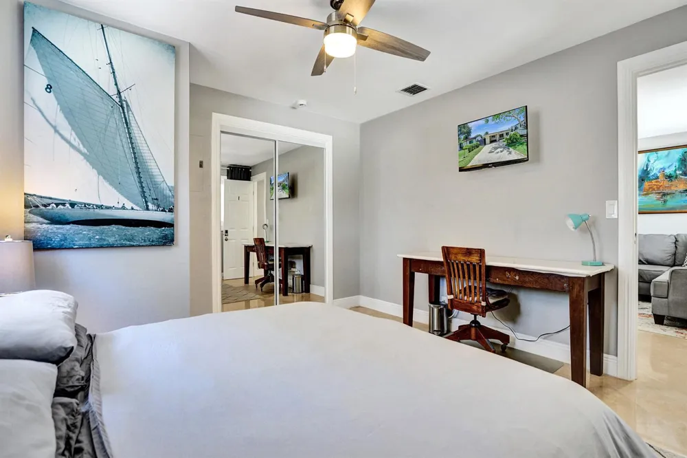 1041 SW 32ND STREET Fort Lauderdale, FL 33315