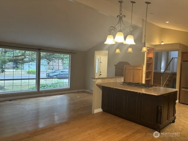 14028 92nd Place NE Kirkland, WA 98034