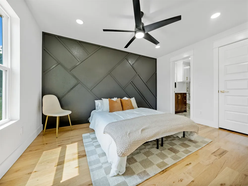 7853 E King Place Tulsa, OK 74115