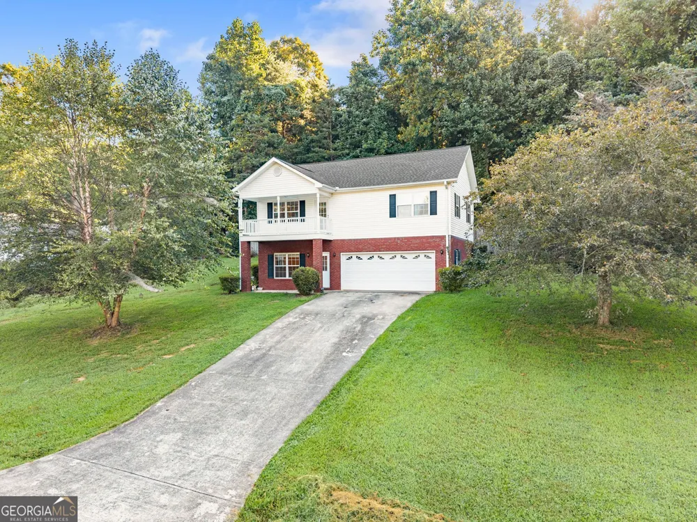 35 Clara Bell DR Cleveland, GA 30528
