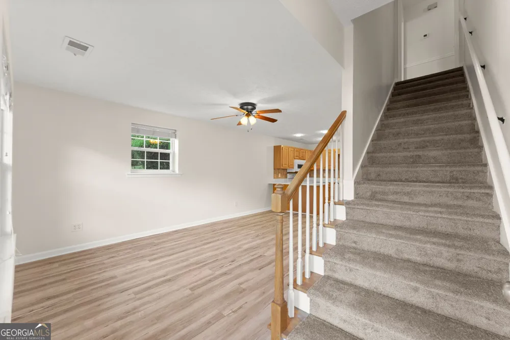 35 Clara Bell DR Cleveland, GA 30528