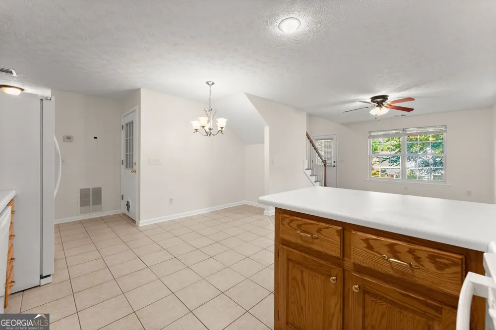 35 Clara Bell DR Cleveland, GA 30528