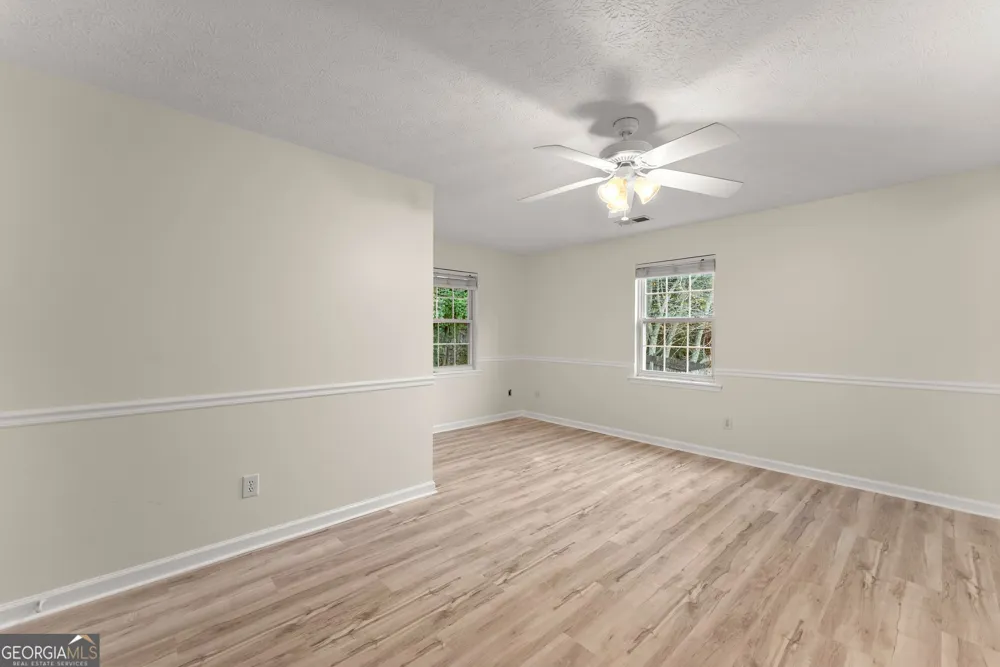 35 Clara Bell DR Cleveland, GA 30528