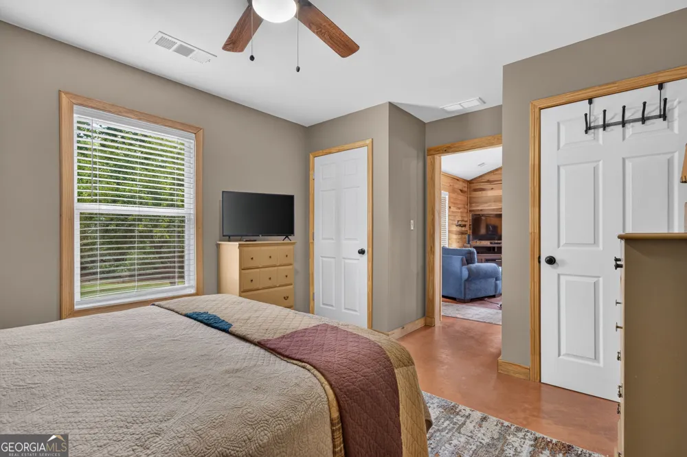 180 Towaliga Lake DR Jackson, GA 30233