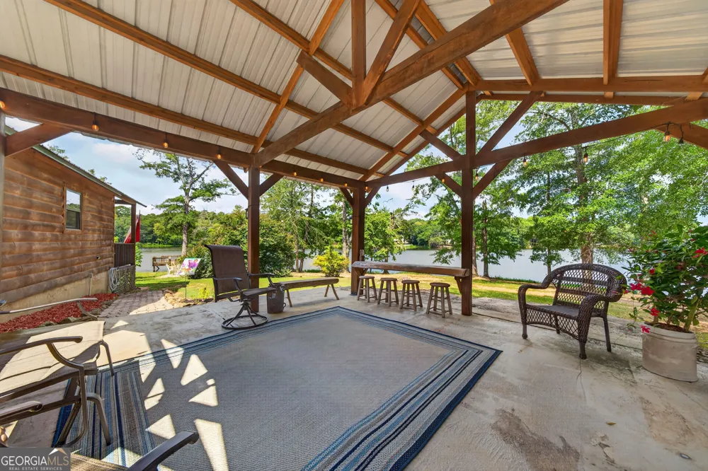 180 Towaliga Lake DR Jackson, GA 30233