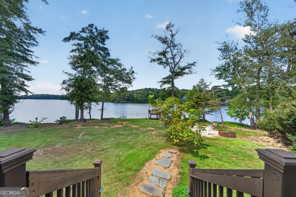 180 Towaliga Lake DR Jackson, GA 30233