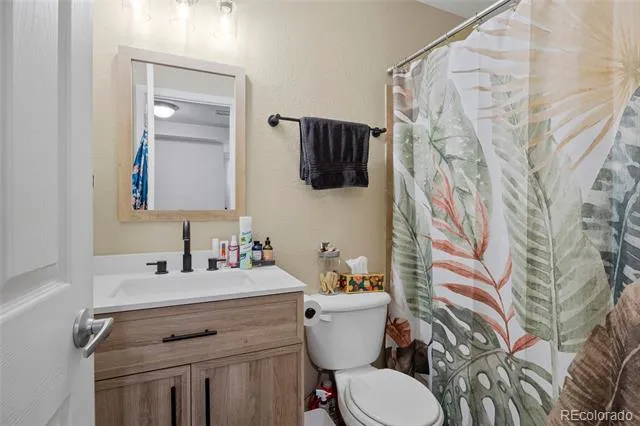 9433 Ashbury Circle #104 Parker, CO 80134