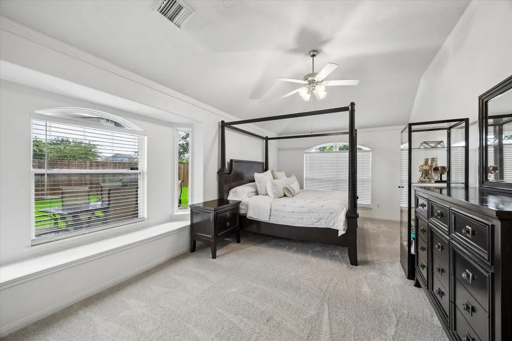 2709 Los Alamos Circle Deer Park, TX 77536