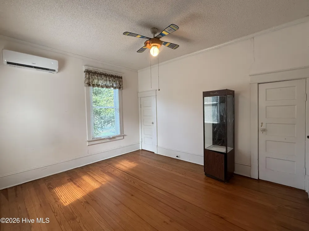 106 S Broad Street Everetts, NC 27825