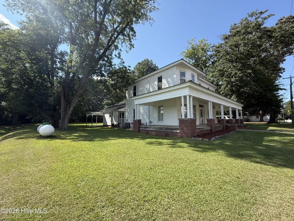 106 S Broad Street Everetts, NC 27825