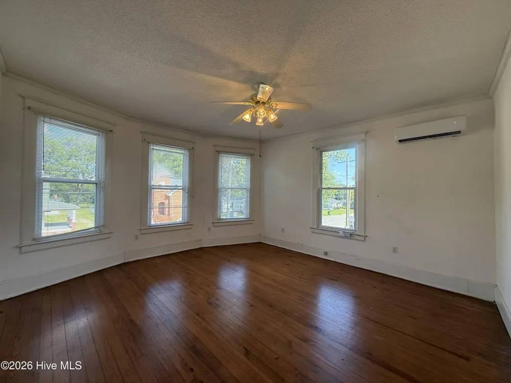 106 S Broad Street Everetts, NC 27825