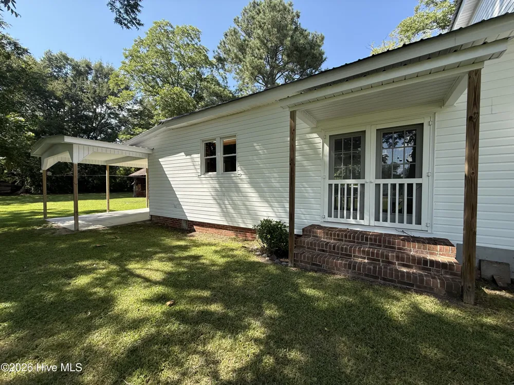 106 S Broad Street Everetts, NC 27825