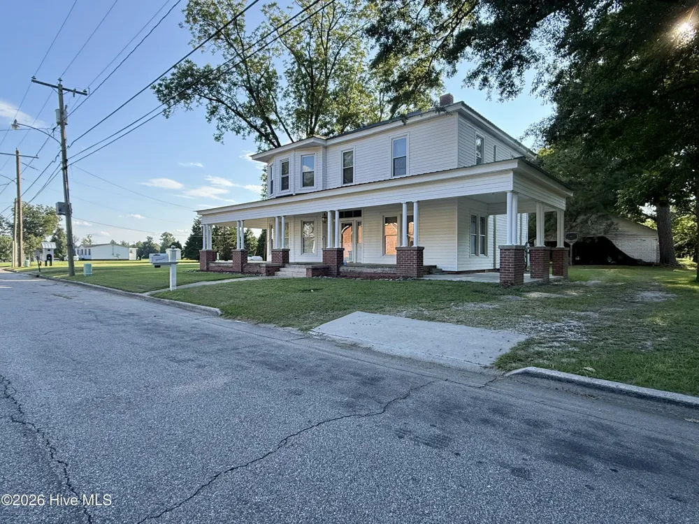 106 S Broad Street Everetts, NC 27825
