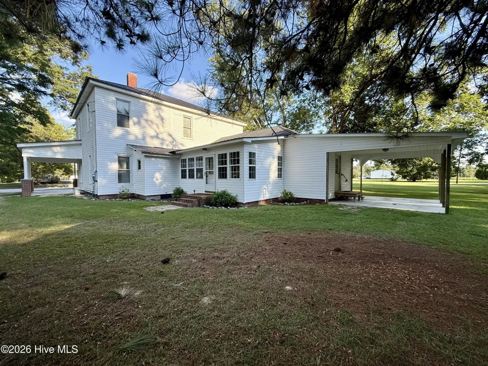 106 S Broad Street Everetts, NC 27825