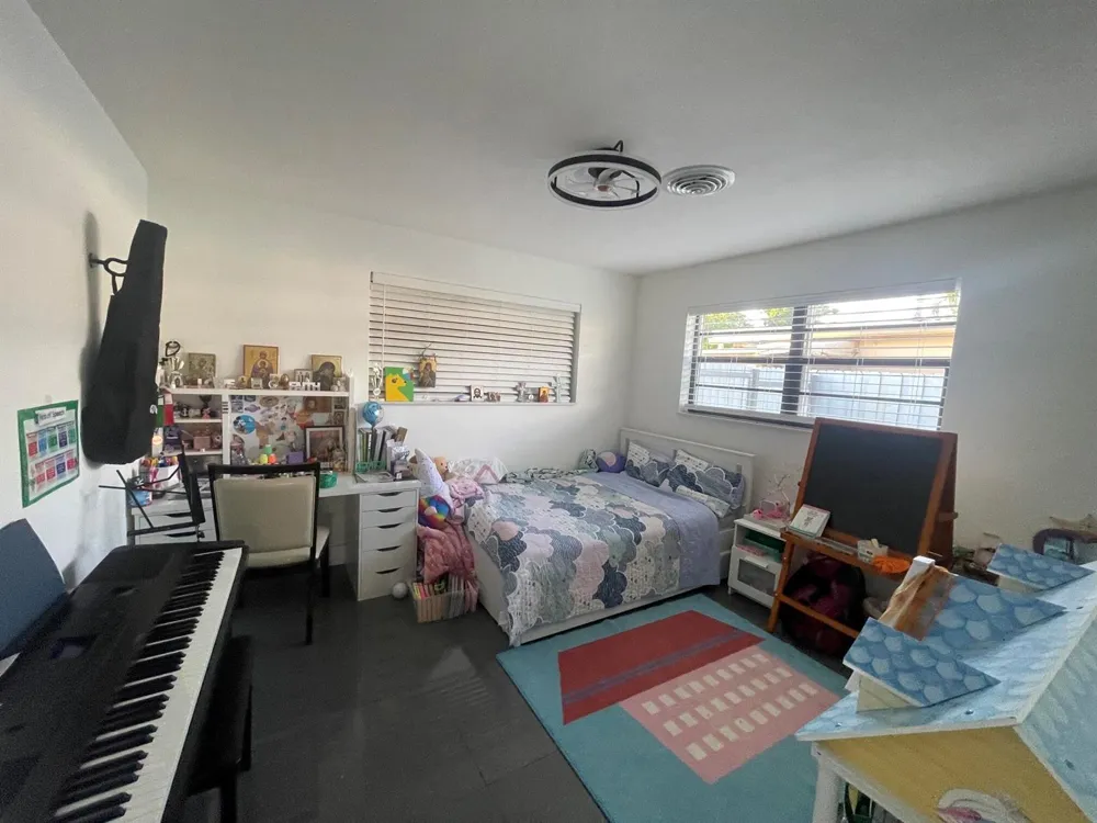 2310 67TH TERRACE Hollywood, FL 33024