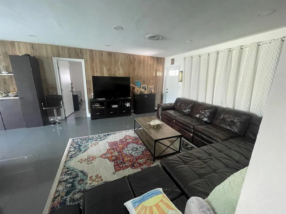 2310 67TH TERRACE Hollywood, FL 33024