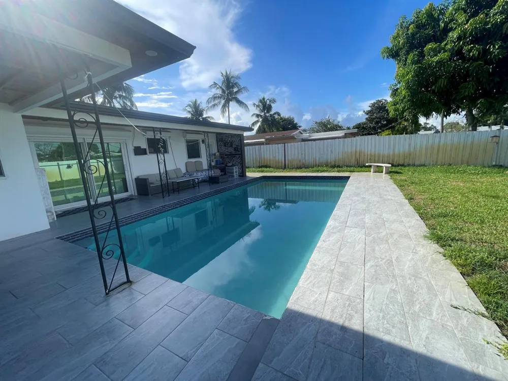 2310 67TH TERRACE Hollywood, FL 33024