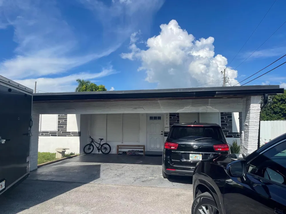 2310 67TH TERRACE Hollywood, FL 33024