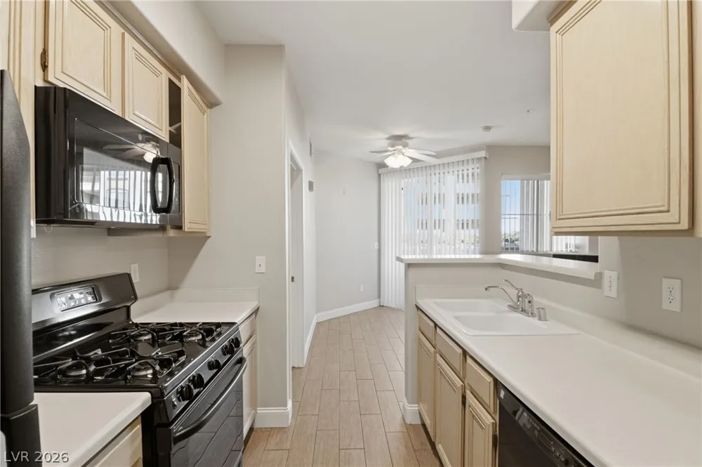 7143 S Durango Drive #106 Las Vegas, NV 89113