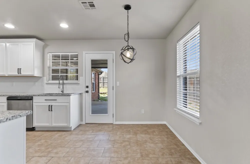 10000 103rd Avenue E Owasso, OK 74055