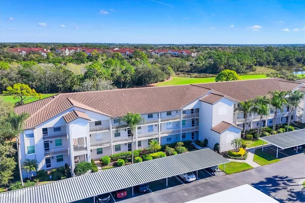 8735 OLDE HICKORY AVENUE #8105 Sarasota, FL 34238