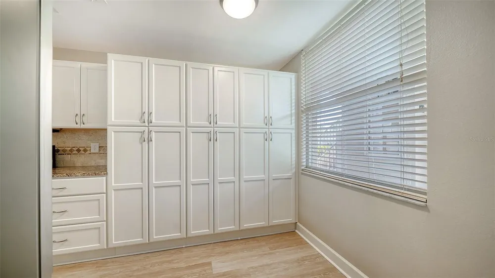 8735 OLDE HICKORY AVENUE #8105 Sarasota, FL 34238