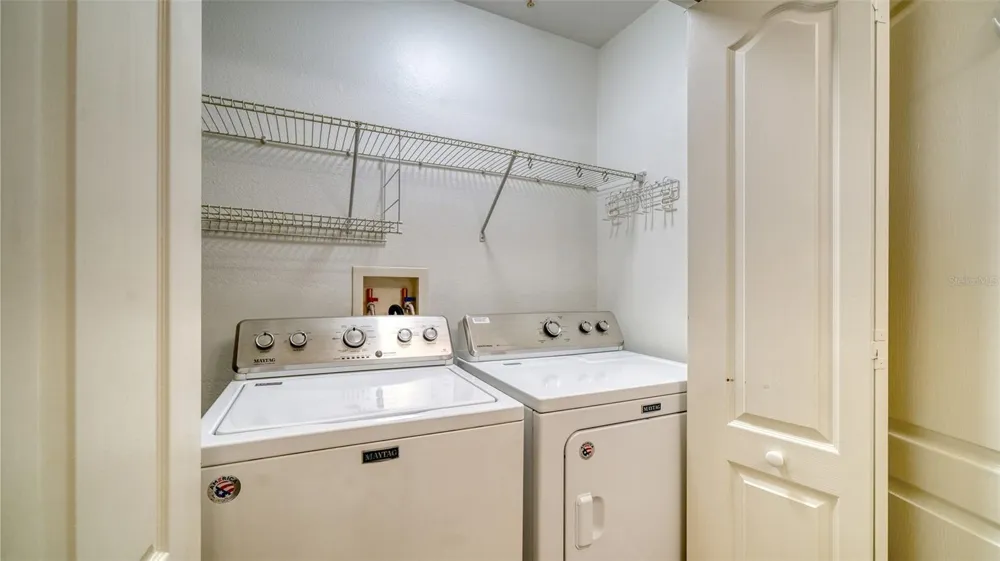 8735 OLDE HICKORY AVENUE #8105 Sarasota, FL 34238